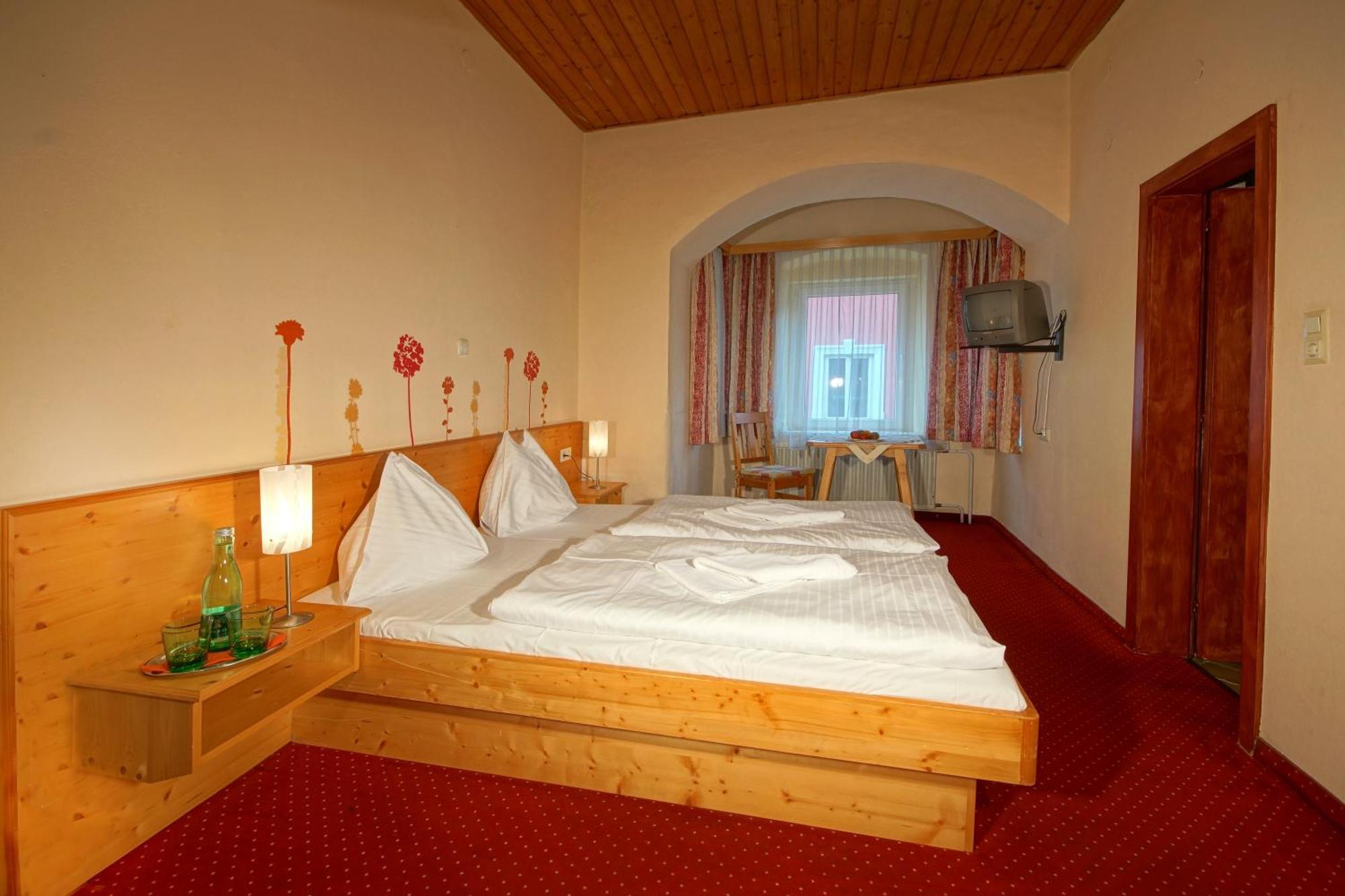 Hotel Restaurant Das Roessl فينديشغارشتن الغرفة الصورة
